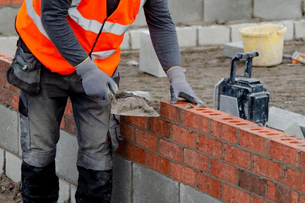 Bricklaying in Mason
